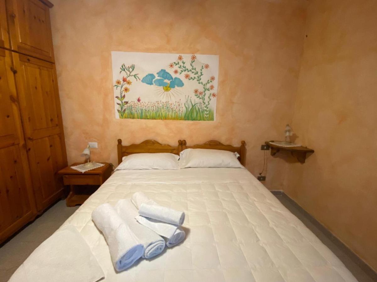 Bed And Breakfast Li Paduli Alvi Cannigione Εξωτερικό φωτογραφία